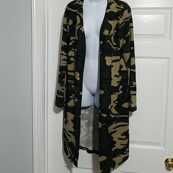 🌟HP🌟 Green Camo Print Long Cardigan - Picture 4 of 6